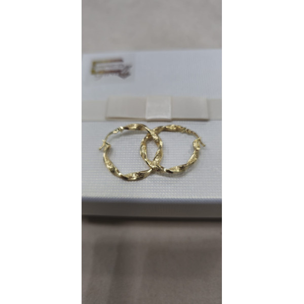 Orecchini Cerchio Torcion Oro 750 27 mm con Greca Versace Incisa Interna – Cod.43
